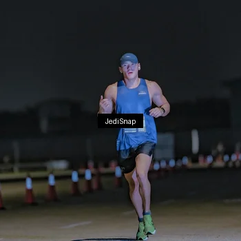 Runner Photo 7449353