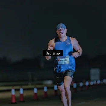Runner Photo 7449354