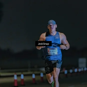 Runner Photo 7449355