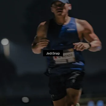 Runner Photo 7449362