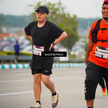 Runner Photo 7449368