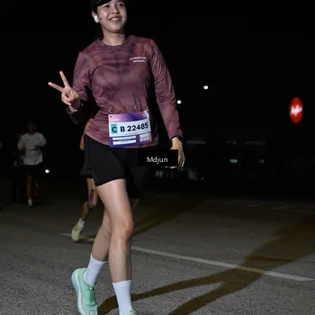 Runner Photo 7449376