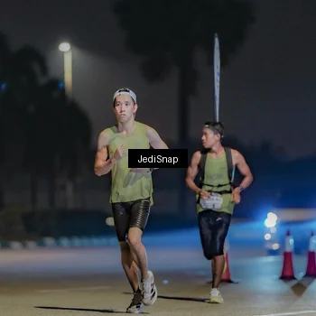 Runner Photo 7449397