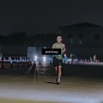 Runner Photo 7449409