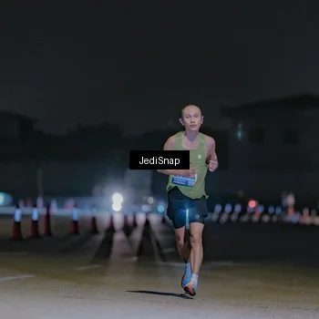 Runner Photo 7449435