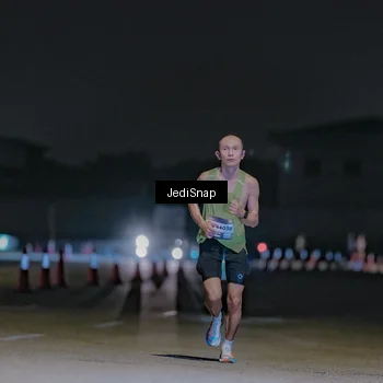 Runner Photo 7449436