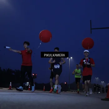 Runner Photo 7449438