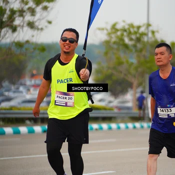 Runner Photo 7449440