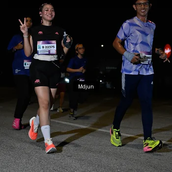 Runner Photo 7449442