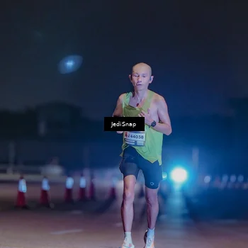 Runner Photo 7449456