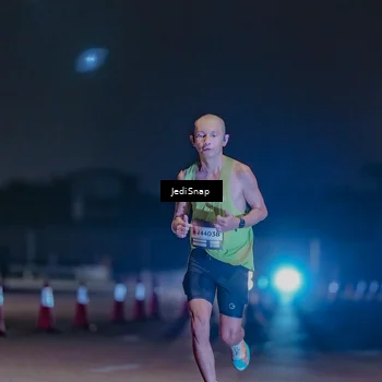 Runner Photo 7449457