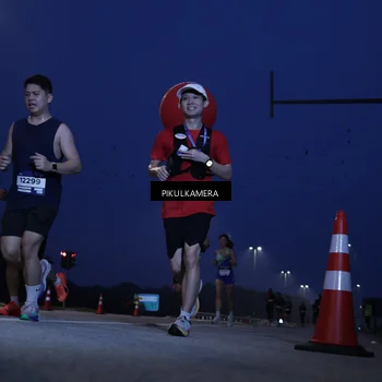 Runner Photo 7449462