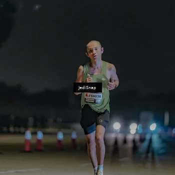 Runner Photo 7449464