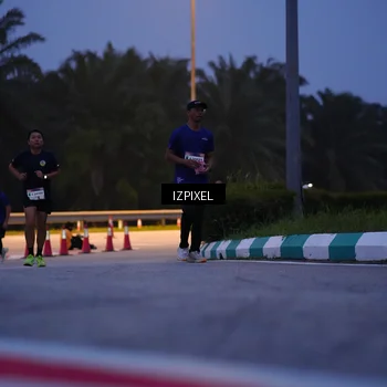 Runner Photo 7449471