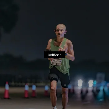 Runner Photo 7449473