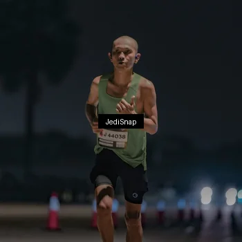 Runner Photo 7449476