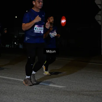 Runner Photo 7449531