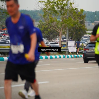 Runner Photo 7449532