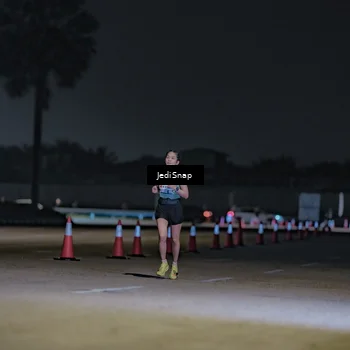 Runner Photo 7449556