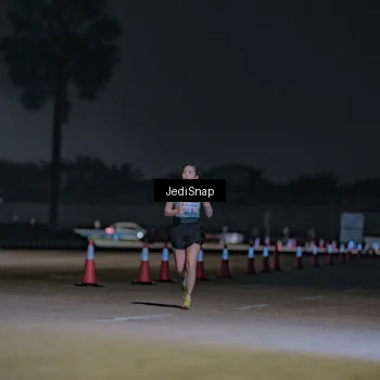 Runner Photo 7449559
