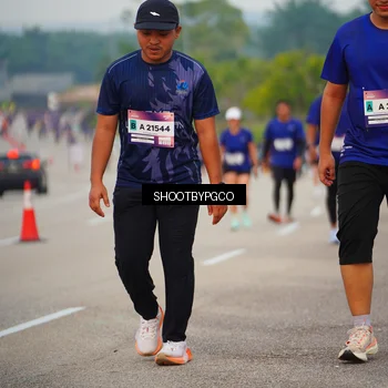 Runner Photo 7449561