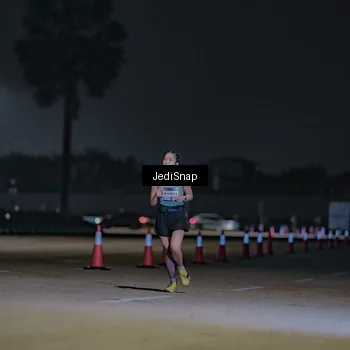 Runner Photo 7449563