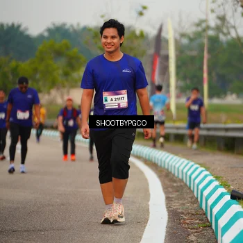 Runner Photo 7449564