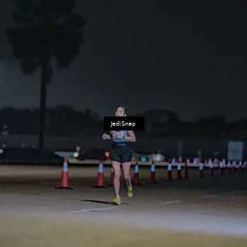 Runner Photo 7449565