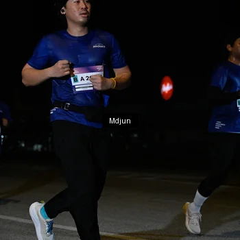 Runner Photo 7449569