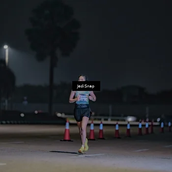 Runner Photo 7449577