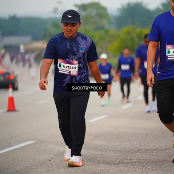 Runner Photo 7449580