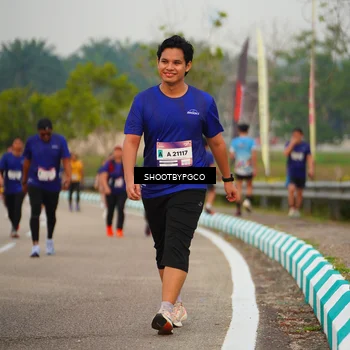 Runner Photo 7449593