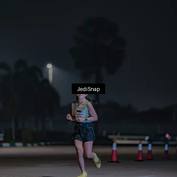 Runner Photo 7449595
