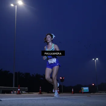 Runner Photo 7449605