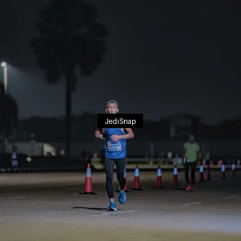 Runner Photo 7449613