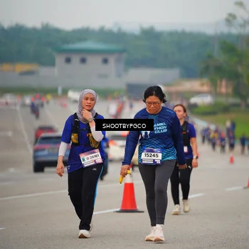 Runner Photo 7449680