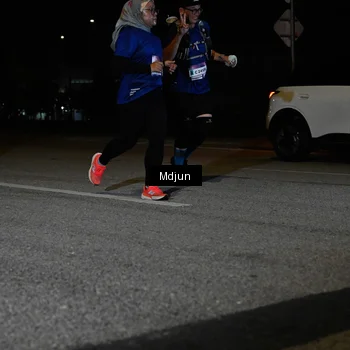Runner Photo 7449682