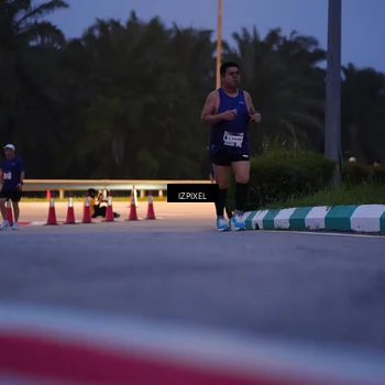 Runner Photo 7449694