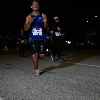 Runner Photo 7449698