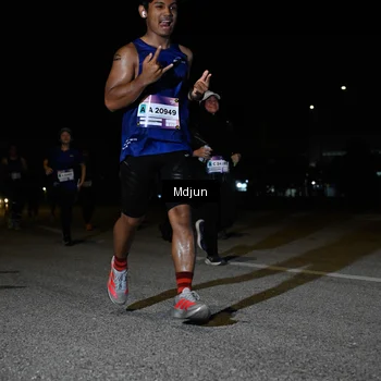 Runner Photo 7449702
