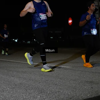 Runner Photo 7449728