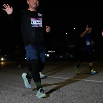 Runner Photo 7449752