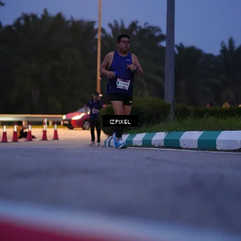 Runner Photo 7449759