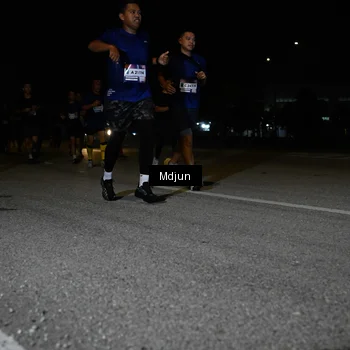 Runner Photo 7449777
