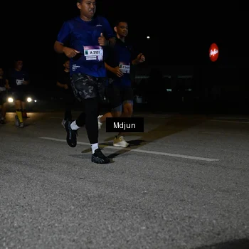 Runner Photo 7449783