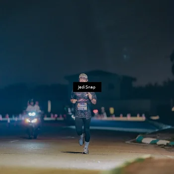 Runner Photo 7449810
