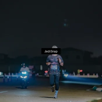 Runner Photo 7449812