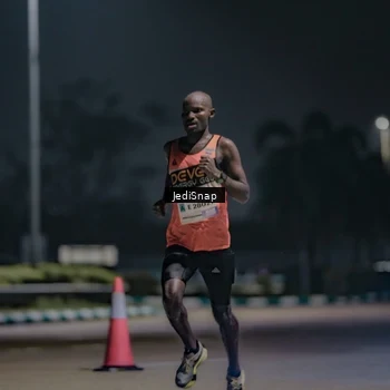 Runner Photo 7449845