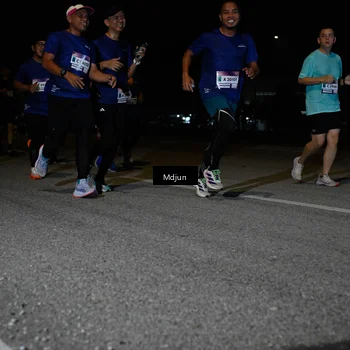 Runner Photo 7449853