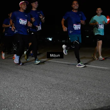 Runner Photo 7449885